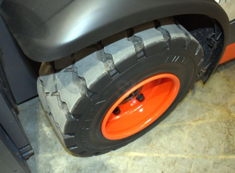 Linde H 20 D EVO 391-00 - Dieselstapler: das Bild 5 Linde H 20 D EVO 391-00 - Dieselstapler: das Bild 5