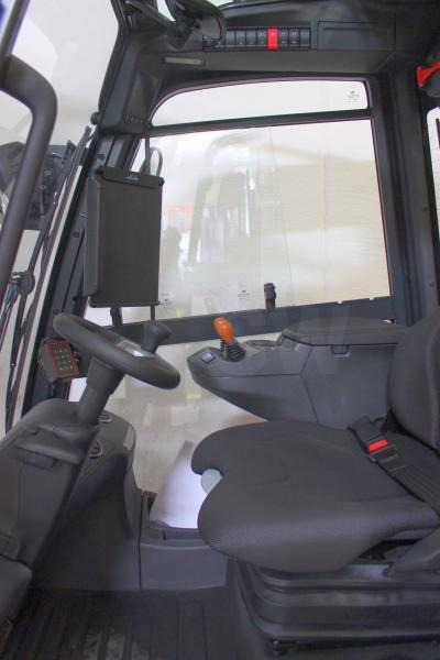 Linde H 30 D 1202 - Dieselstapler: das Bild 4 Linde H 30 D 1202 - Dieselstapler: das Bild 4