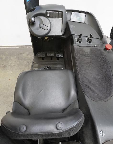 Linde R 14 115 - Schubmaststapler: das Bild 3 Linde R 14 115 - Schubmaststapler: das Bild 3
