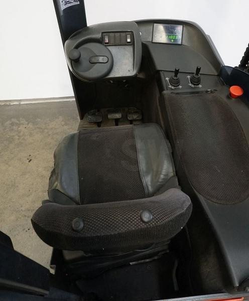 Linde R 14 115 - Schubmaststapler: das Bild 3 Linde R 14 115 - Schubmaststapler: das Bild 3