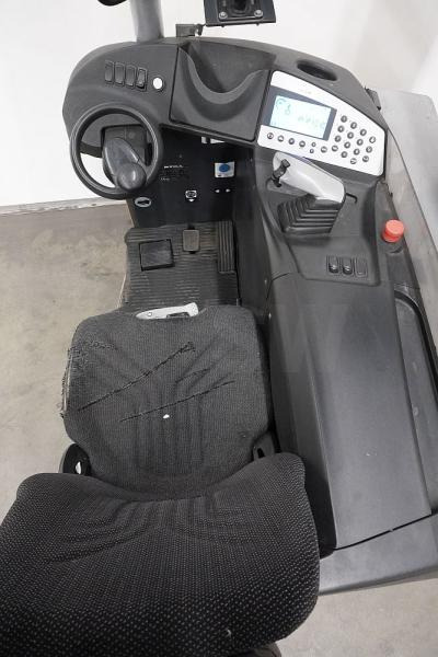 Still FM-X17 - Schubmaststapler: das Bild 3 Still FM-X17 - Schubmaststapler: das Bild 3