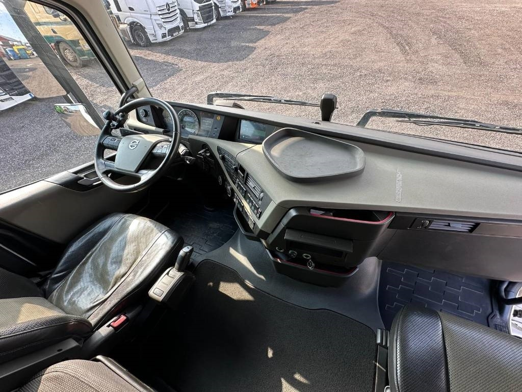 Volvo FH 500 serie 7763 - Kühlkoffer LKW: das Bild 4 Volvo FH 500 serie 7763 - Kühlkoffer LKW: das Bild 4