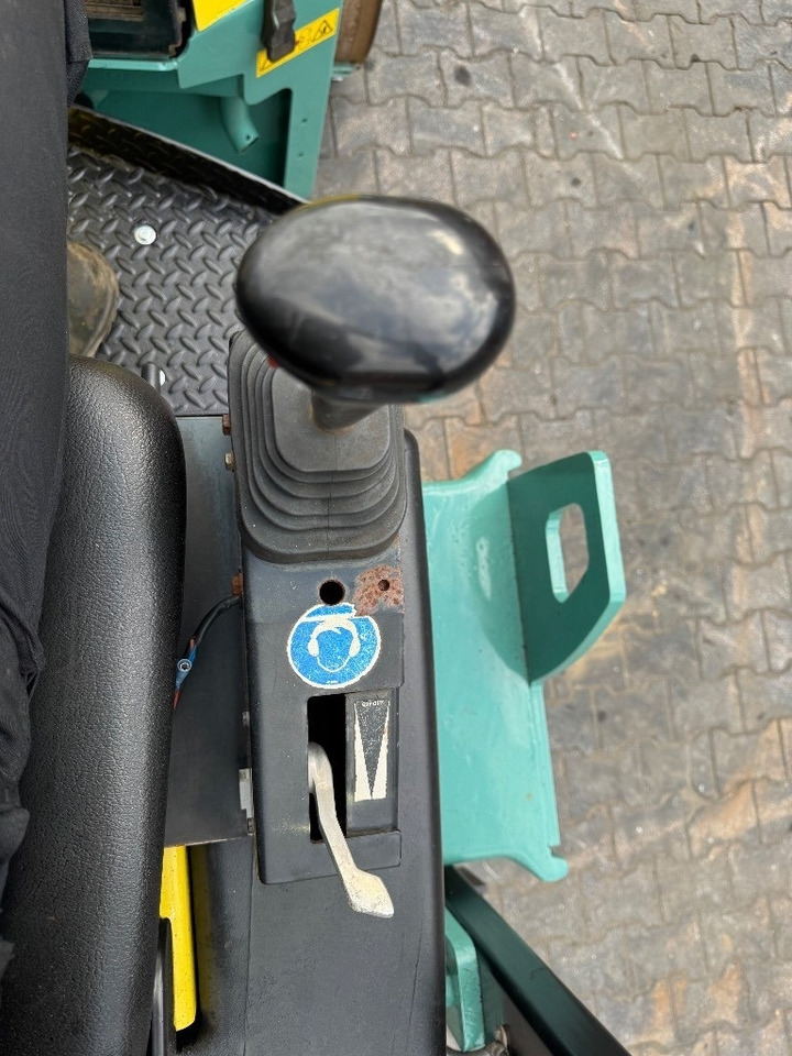 Ammann AV 26-2 - Straßenwalze: das Bild 3 Ammann AV 26-2 - Straßenwalze: das Bild 3