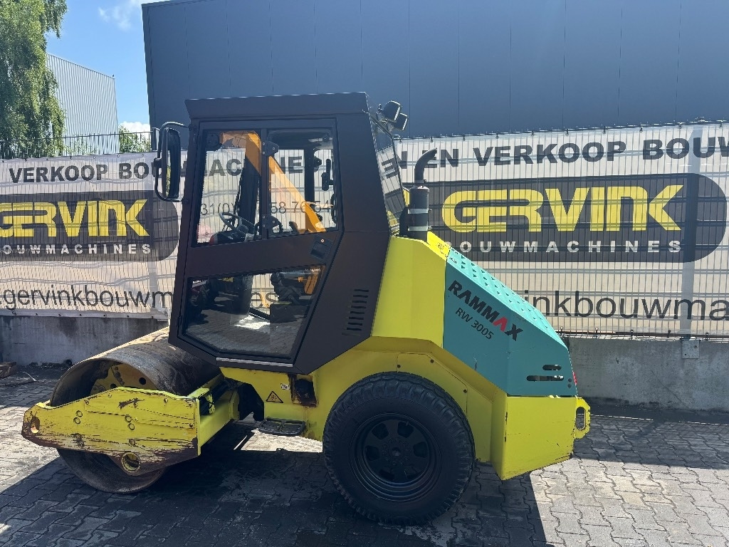 Ammann Rammax RW 3005 - Kombiwalze: das Bild 2 Ammann Rammax RW 3005 - Kombiwalze: das Bild 2