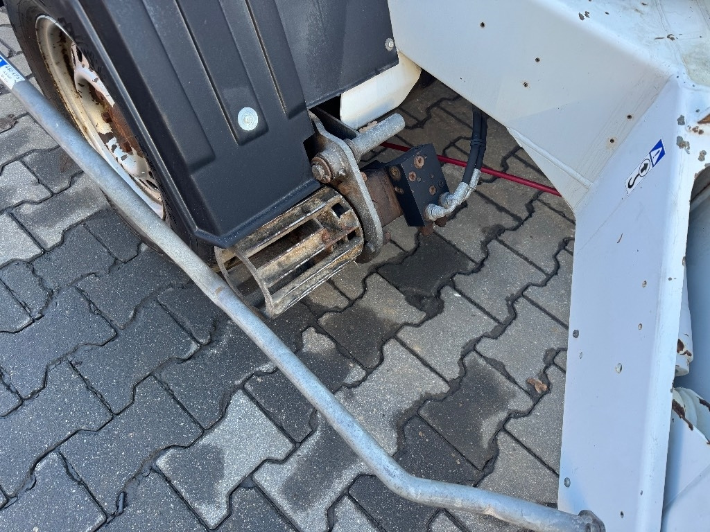 Dino 160 XT - Anhänger-Arbeitsbühne: das Bild 3 Dino 160 XT - Anhänger-Arbeitsbühne: das Bild 3