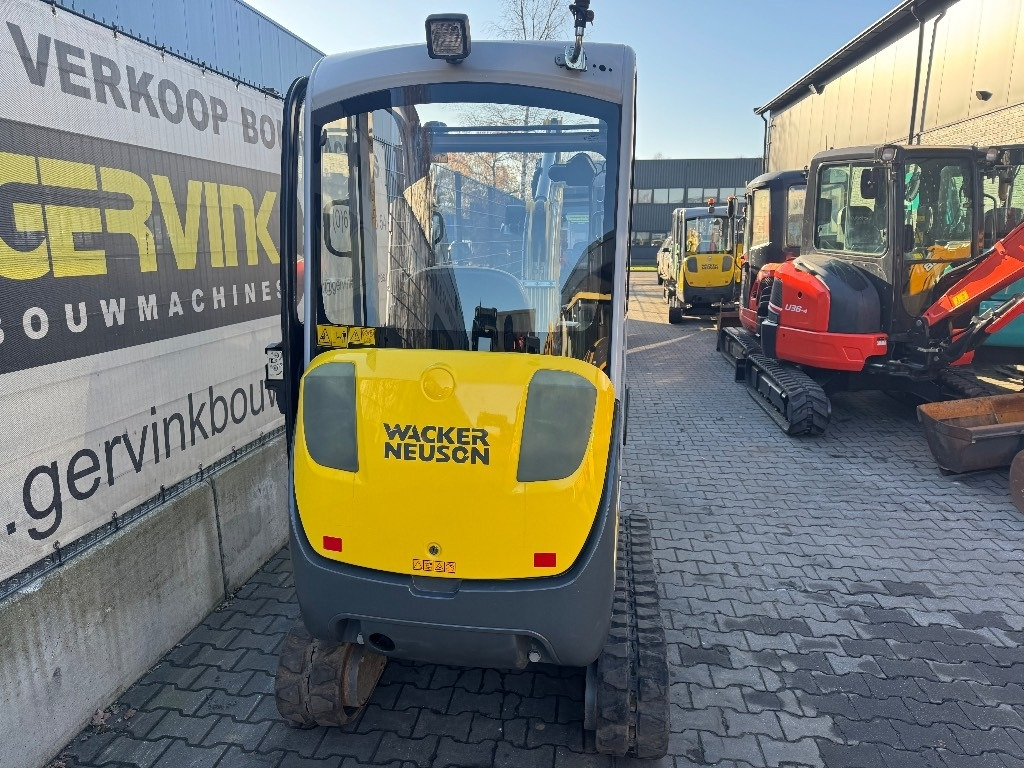 Minibagger Wacker Neuson ET 18: das Bild 9 Minibagger Wacker Neuson ET 18: das Bild 9