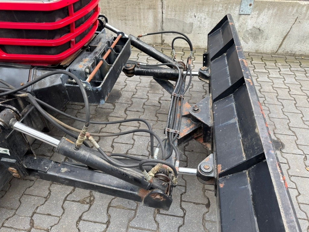 Yanmar Ct 45 - Traktor: das Bild 3 Yanmar Ct 45 - Traktor: das Bild 3
