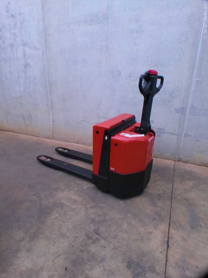 BT W 18 - Niederhubwagen: das Bild 1 BT W 18 - Niederhubwagen: das Bild 1