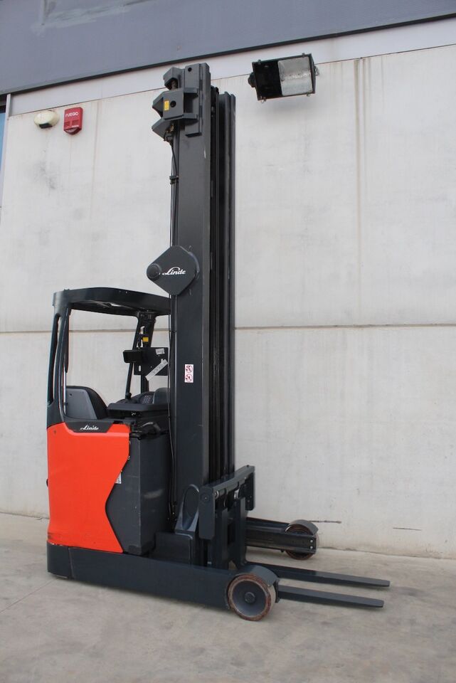 Linde R16HD - Schubmaststapler: das Bild 1 Linde R16HD - Schubmaststapler: das Bild 1