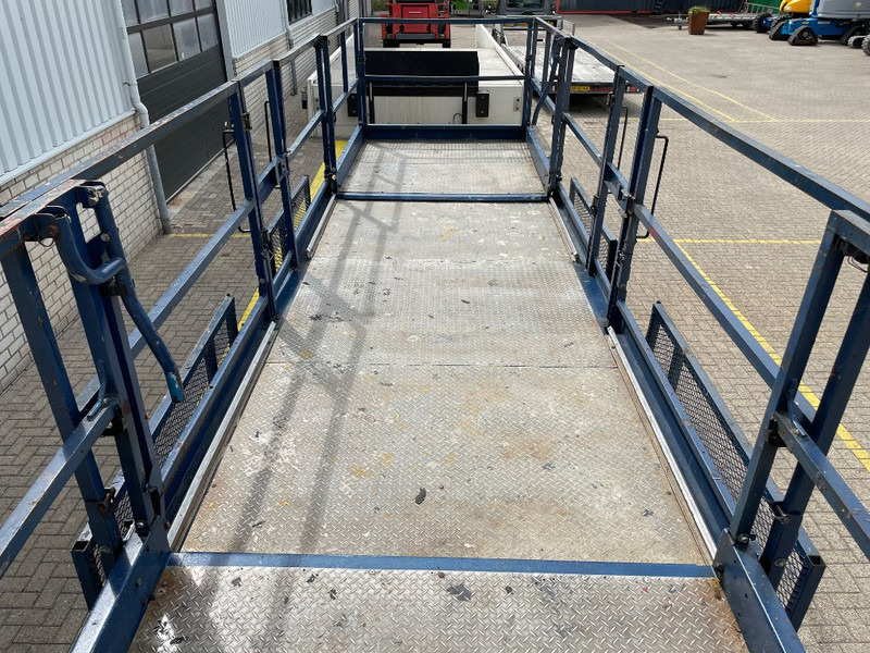 Scherenbühne Genie GS 3384 RT: das Bild 11