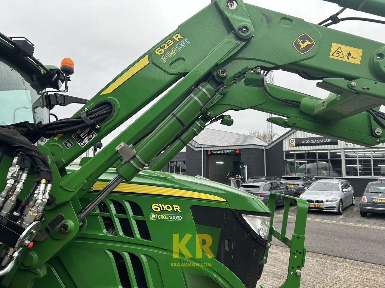 6110R John Deere - Traktor: das Bild 5 6110R John Deere - Traktor: das Bild 5