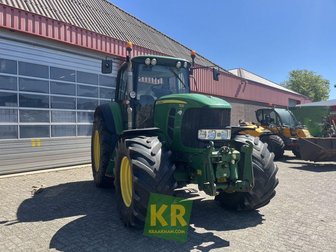 7530 PREMIUM John Deere - Traktor: das Bild 2 7530 PREMIUM John Deere - Traktor: das Bild 2