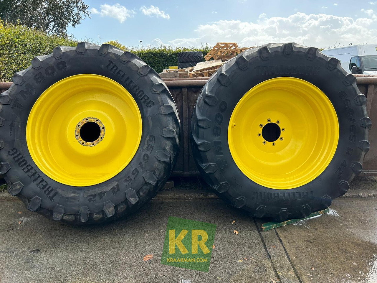 Banden Trelleborg Trelleborg - Komplettrad für Landmaschine: das Bild 1 Banden Trelleborg Trelleborg - Komplettrad für Landmaschine: das Bild 1