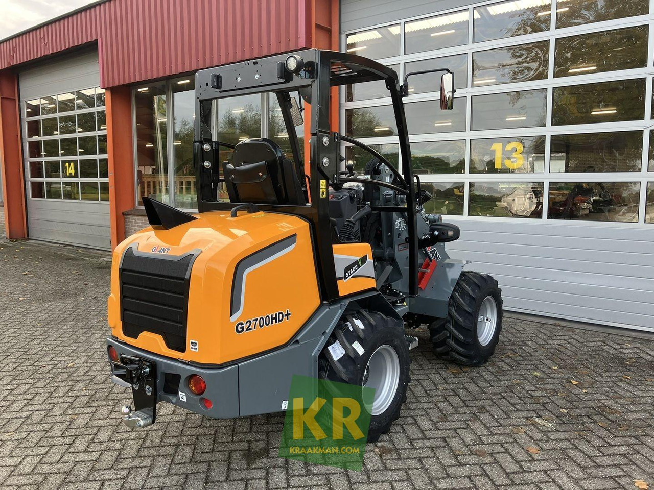 G2700 HD+ Giant - Hoflader: das Bild 4 G2700 HD+ Giant - Hoflader: das Bild 4