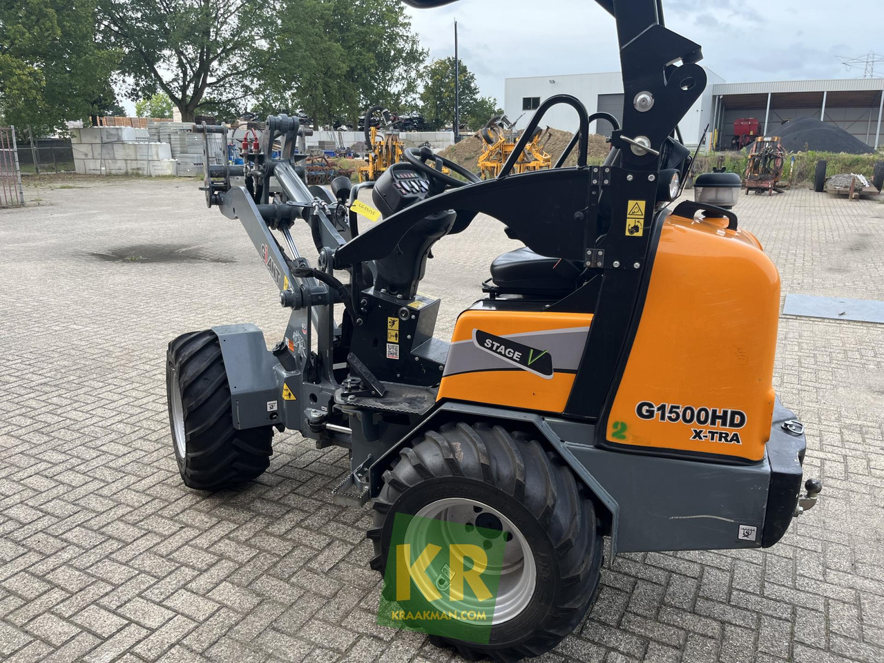 Giant G1500 - Hoflader: das Bild 3 Giant G1500 - Hoflader: das Bild 3