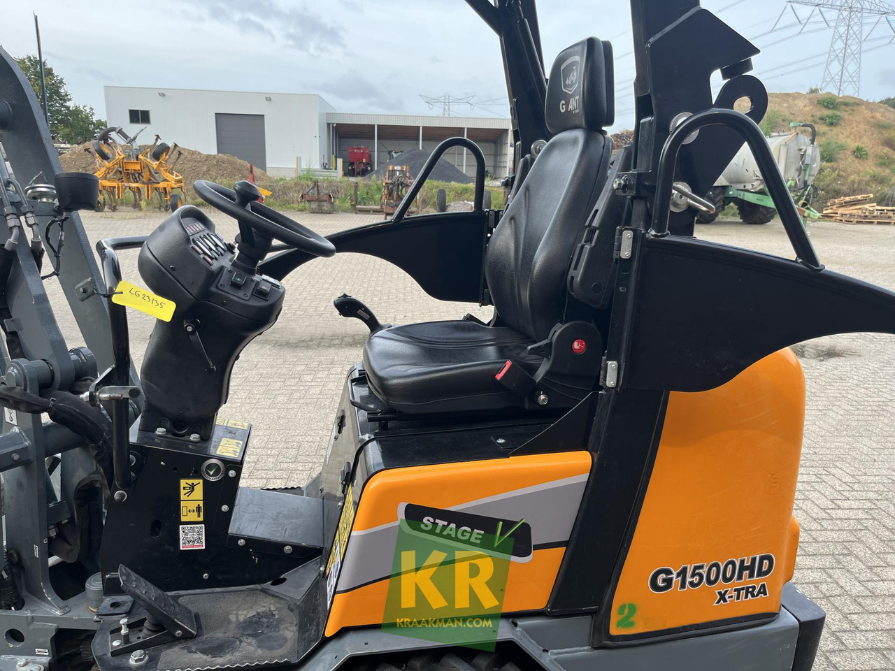 Giant G1500 - Hoflader: das Bild 5 Giant G1500 - Hoflader: das Bild 5