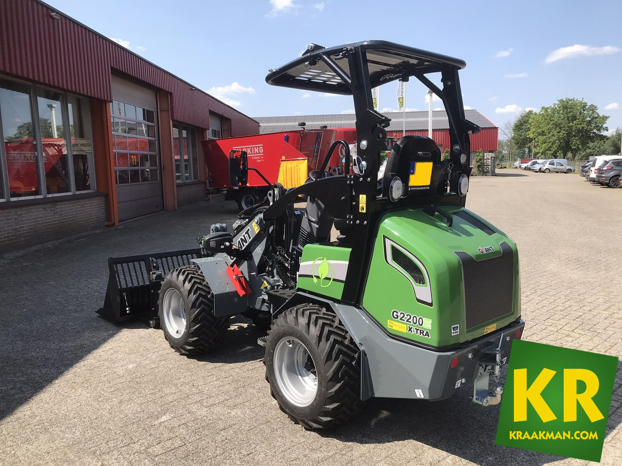 Giant G2200E - Hoflader: das Bild 4 Giant G2200E - Hoflader: das Bild 4