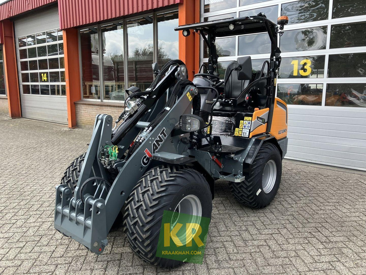 Giant G2700 HD - Hoflader: das Bild 1 Giant G2700 HD - Hoflader: das Bild 1