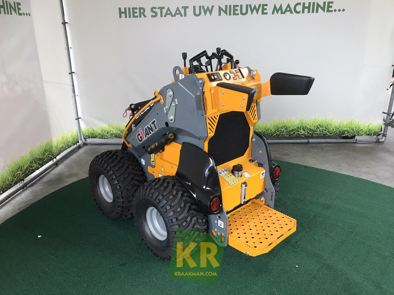 Giant SK252D - Kompaktlader: das Bild 4 Giant SK252D - Kompaktlader: das Bild 4