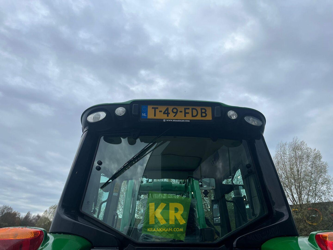 John Deere 6120M - Traktor: das Bild 2 John Deere 6120M - Traktor: das Bild 2