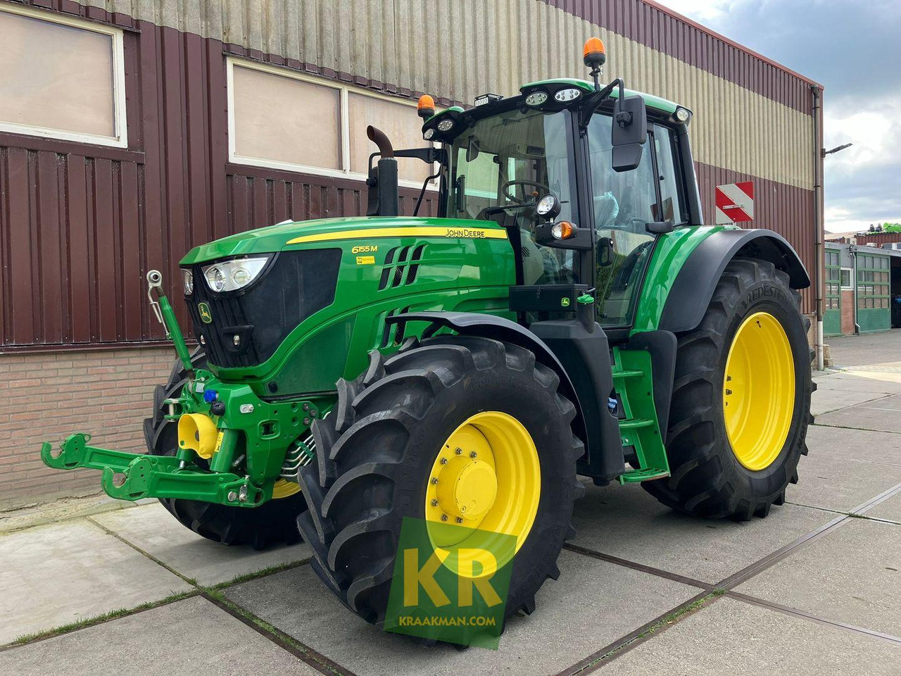 John Deere 6155M - Traktor: das Bild 2 John Deere 6155M - Traktor: das Bild 2