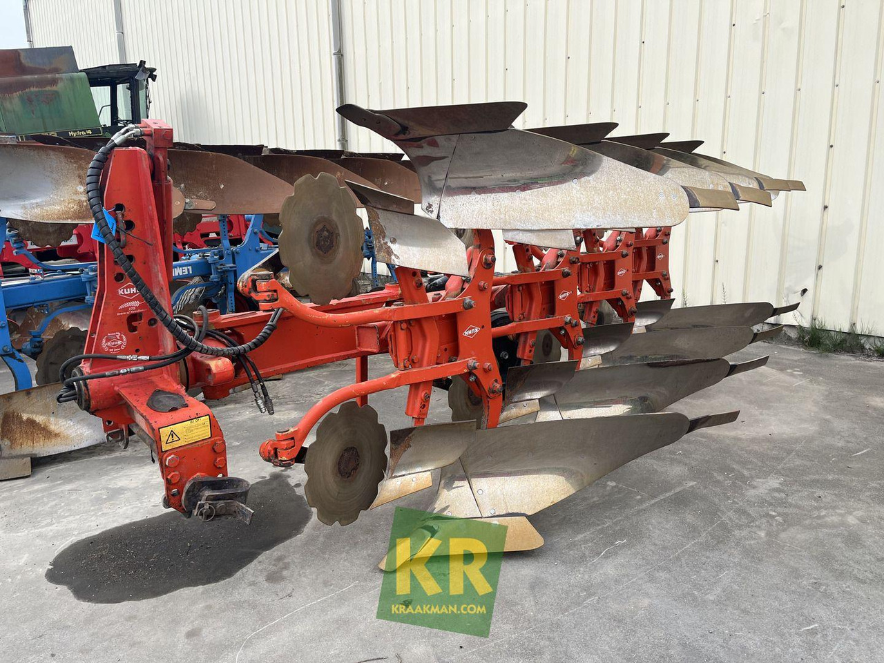 Kuhn VARI MASTER 121 - Pflug: das Bild 1 Kuhn VARI MASTER 121 - Pflug: das Bild 1