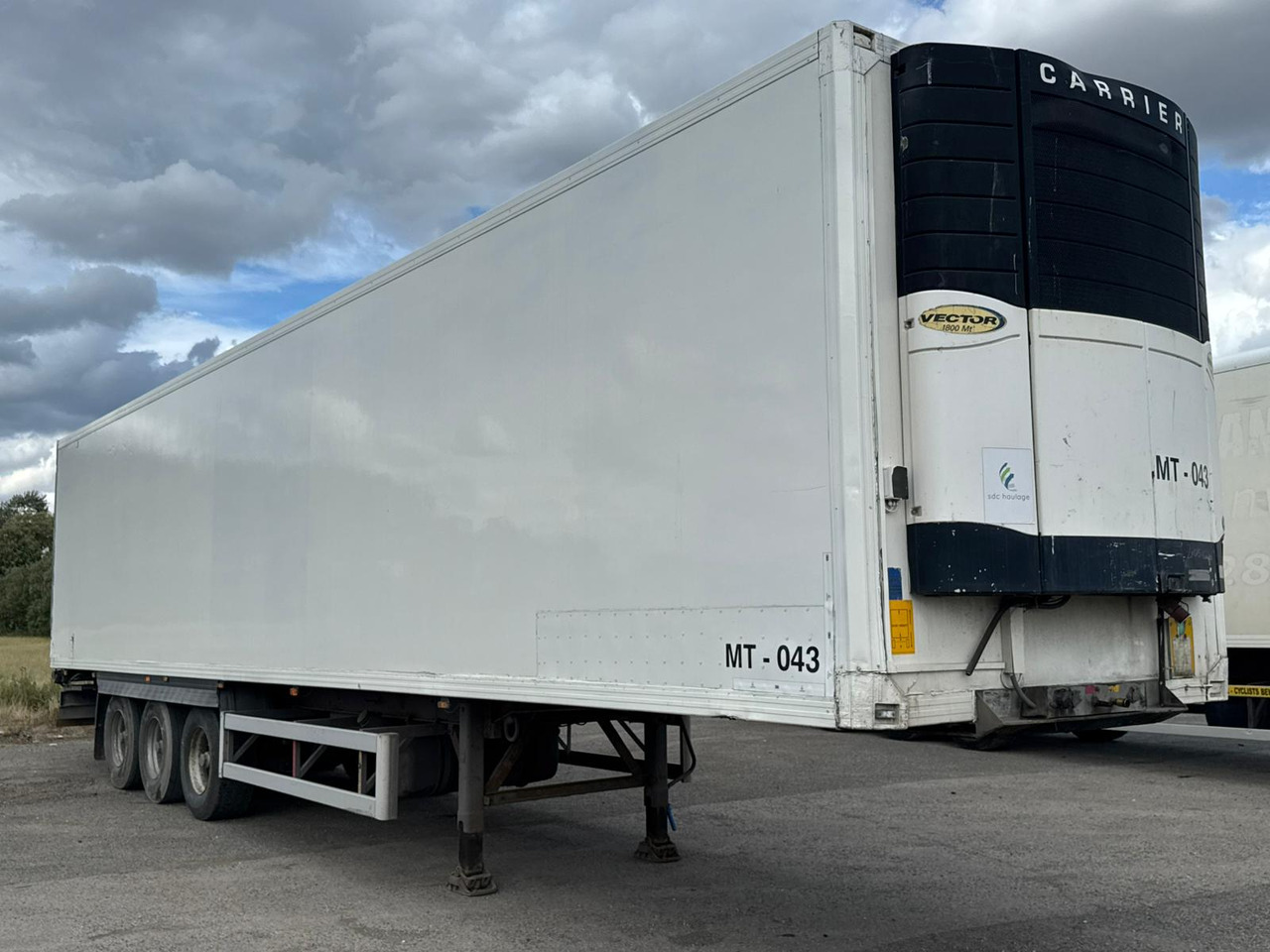 Gray and Adams 2005 Vector 1800 MT – MT-043 - Kühlkoffer Auflieger: das Bild 1 Gray and Adams 2005 Vector 1800 MT – MT-043 - Kühlkoffer Auflieger: das Bild 1