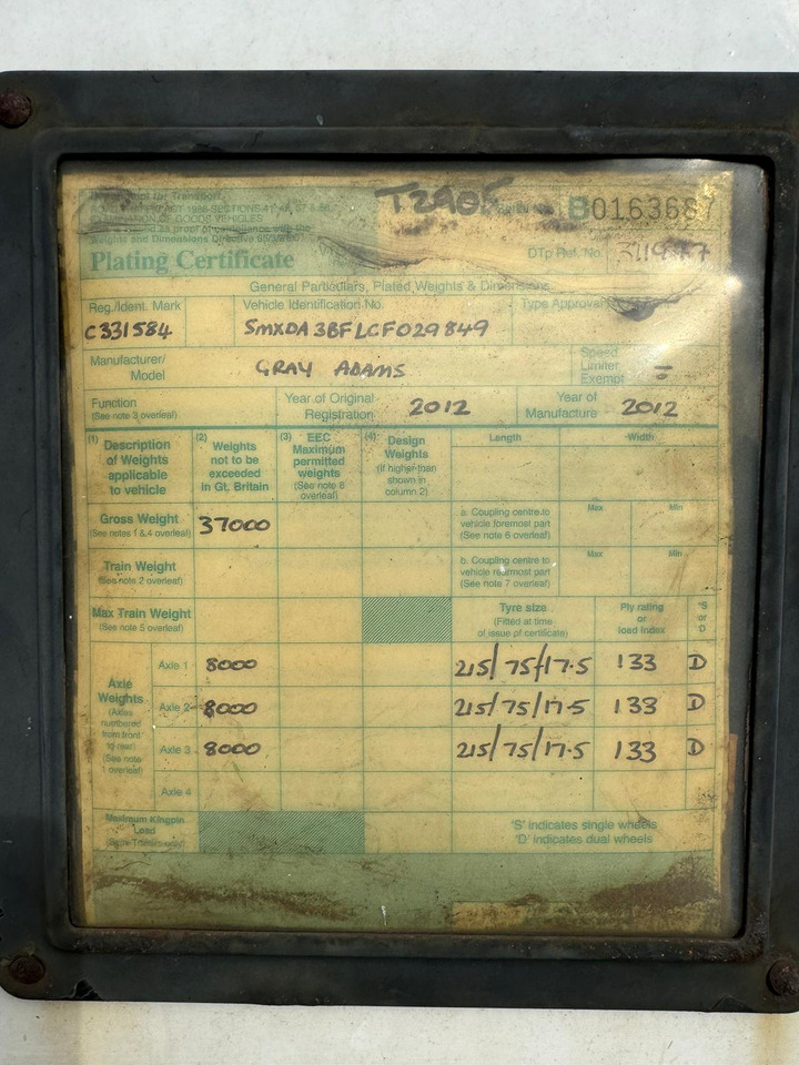 Gray and Adams 2012 Vector 1950MT – PR2905 - Kühlkoffer Auflieger: das Bild 5 Gray and Adams 2012 Vector 1950MT – PR2905 - Kühlkoffer Auflieger: das Bild 5