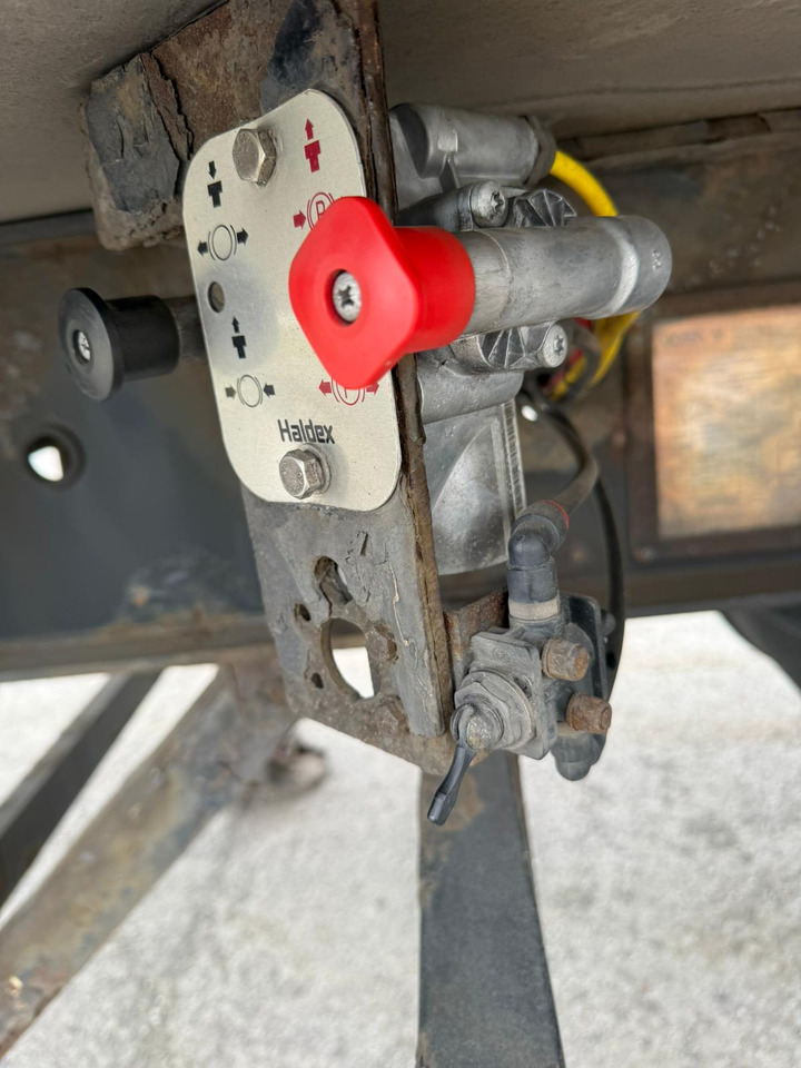 Gray and Adams 2014 SLXe 300 – 3026 - Kühlkoffer Auflieger: das Bild 3 Gray and Adams 2014 SLXe 300 – 3026 - Kühlkoffer Auflieger: das Bild 3