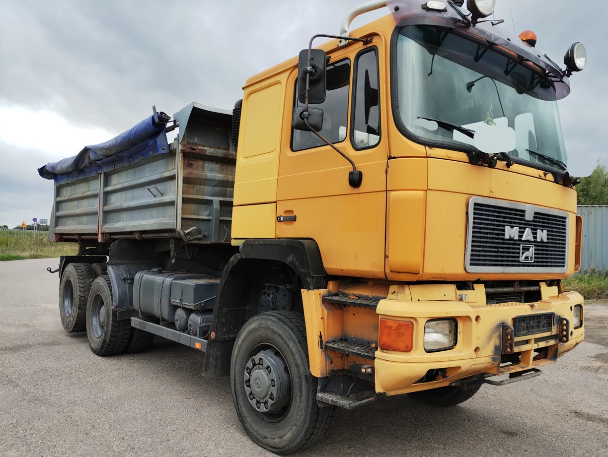 MAN F90 19-372 6X4 - 4 - Kipper: das Bild 2 MAN F90 19-372 6X4 - 4 - Kipper: das Bild 2
