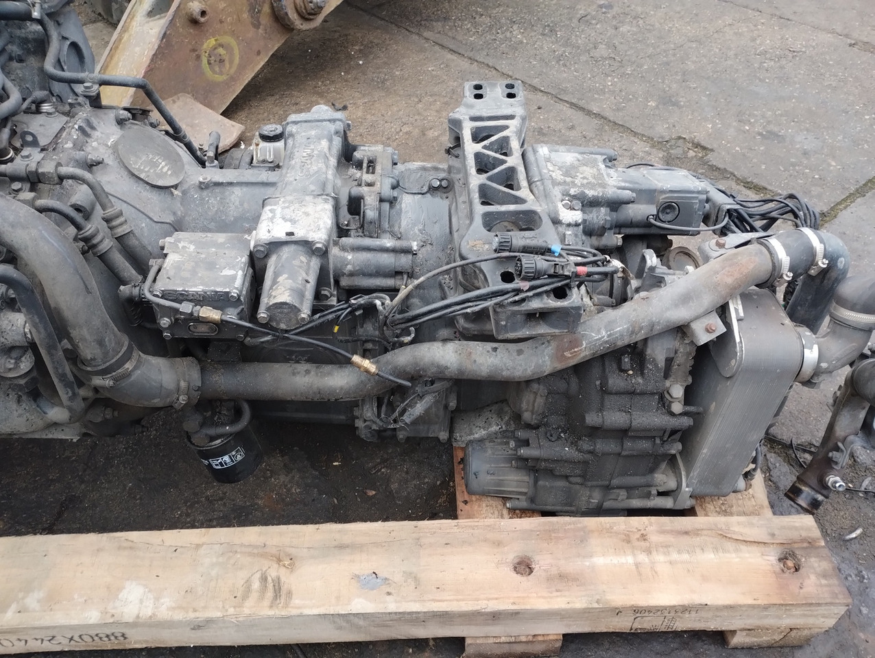 SCANIA Skrzynia biegów Gearbox GRS 895 R EURO 6 - Getriebe und Teile für LKW: das Bild 2 SCANIA Skrzynia biegów Gearbox GRS 895 R EURO 6 - Getriebe und Teile für LKW: das Bild 2