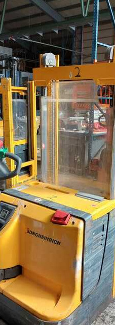 Jungheinrich EJC14 - Hochhubwagen: das Bild 4 Jungheinrich EJC14 - Hochhubwagen: das Bild 4