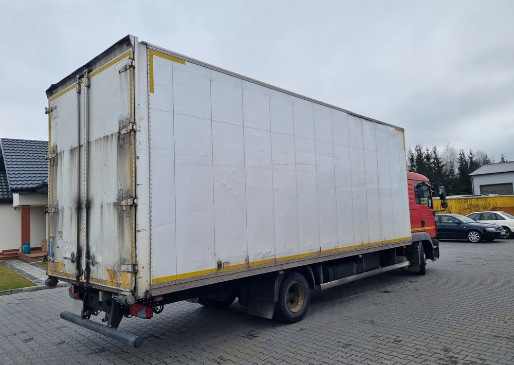 MAN TGL 12 220 - Koffer LKW: das Bild 3 MAN TGL 12 220 - Koffer LKW: das Bild 3
