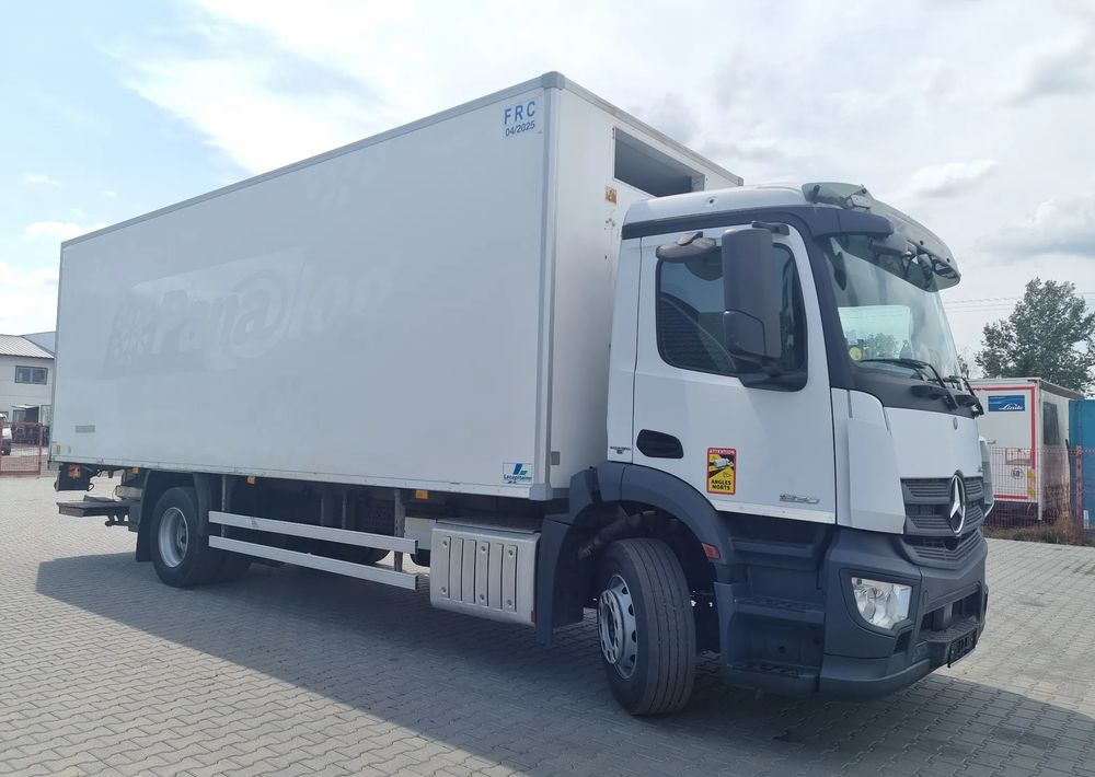 Mercedes-Benz Antos 1830 - Kühlkoffer LKW: das Bild 2 Mercedes-Benz Antos 1830 - Kühlkoffer LKW: das Bild 2