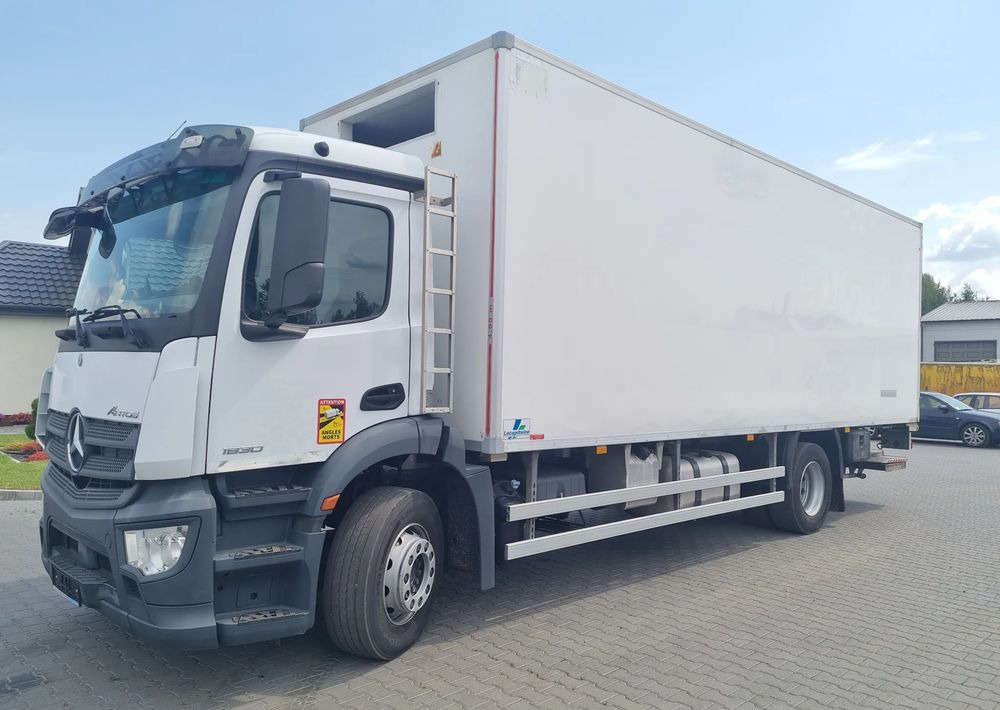 Mercedes-Benz Antos 1830 - Kühlkoffer LKW: das Bild 1 Mercedes-Benz Antos 1830 - Kühlkoffer LKW: das Bild 1