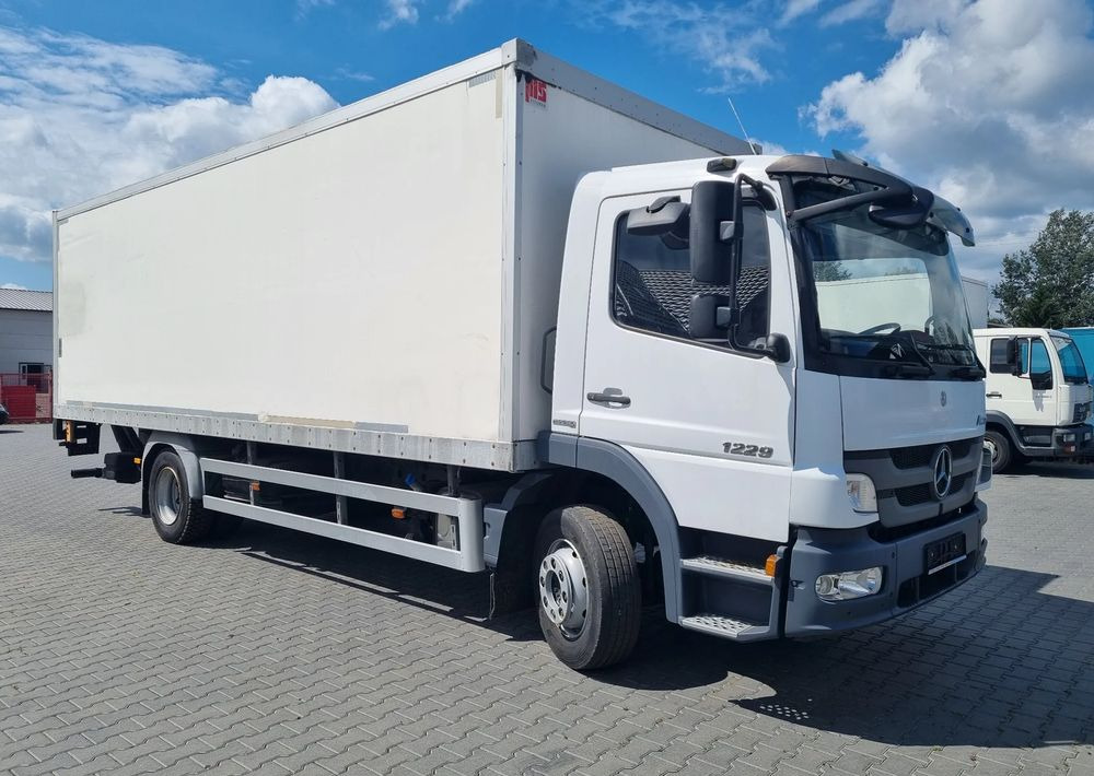 Mercedes-Benz Atego 1224 - Kühlkoffer LKW: das Bild 2 Mercedes-Benz Atego 1224 - Kühlkoffer LKW: das Bild 2