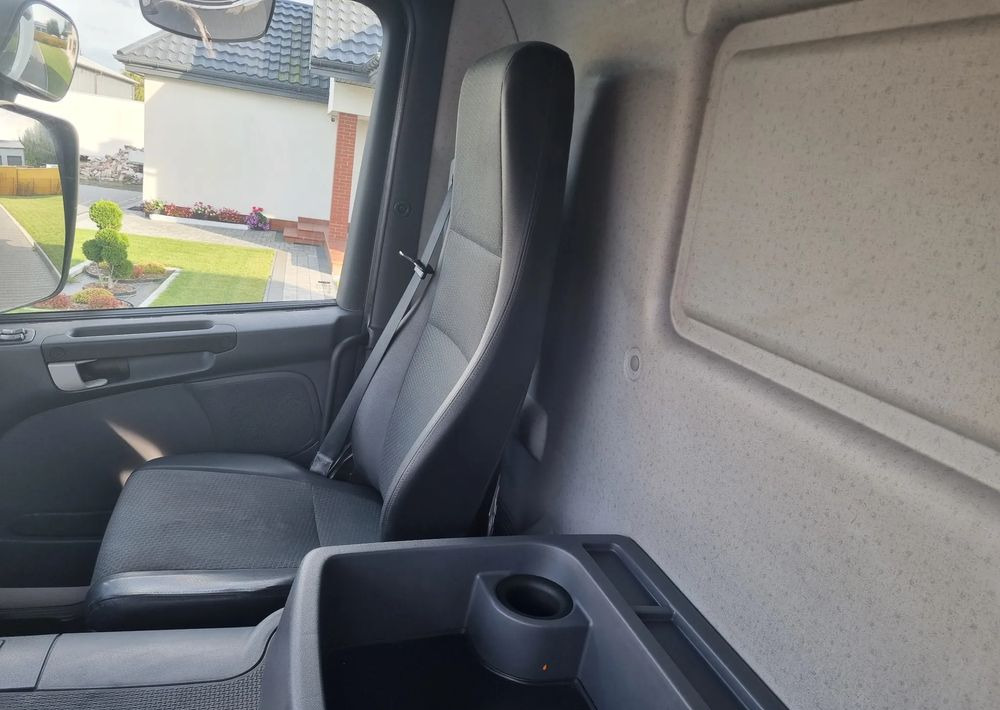 Kühlkoffer LKW Scania P400: das Bild 7