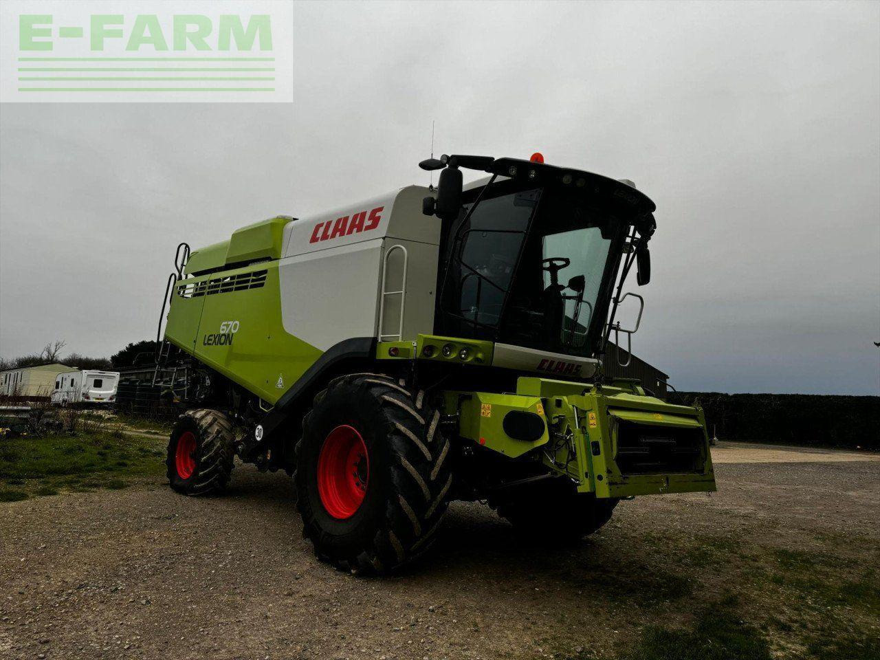 CLAAS LEXION 670 M - Mähdrescher: das Bild 1 CLAAS LEXION 670 M - Mähdrescher: das Bild 1