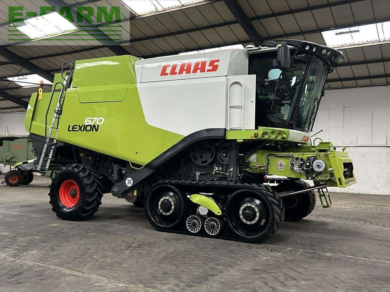 CLAAS USED 2016 LEXION 670TT C/W V770 VARIO CUTTERBAR (52804100) - Mähdrescher: das Bild 4 CLAAS USED 2016 LEXION 670TT C/W V770 VARIO CUTTERBAR (52804100) - Mähdrescher: das Bild 4