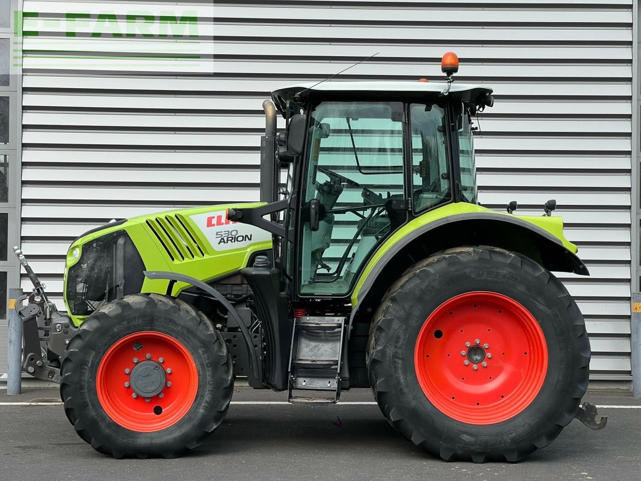 CLAAS arion 530 cis CIS - Traktor: das Bild 4 CLAAS arion 530 cis CIS - Traktor: das Bild 4