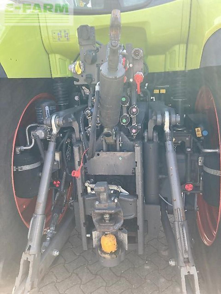 Traktor CLAAS arion 660: das Bild 12