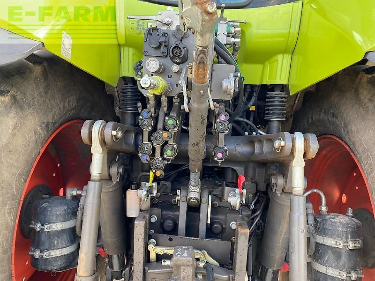 Traktor CLAAS axion 810: das Bild 8