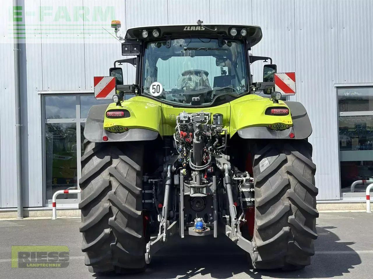 CLAAS axion 870 cebis cmatic CMATIC CEBIS - Traktor: das Bild 3 CLAAS axion 870 cebis cmatic CMATIC CEBIS - Traktor: das Bild 3