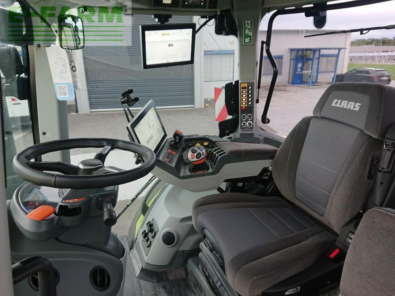 CLAAS axion 870 cmatic cebis CMATIC CEBIS - Traktor: das Bild 5 CLAAS axion 870 cmatic cebis CMATIC CEBIS - Traktor: das Bild 5