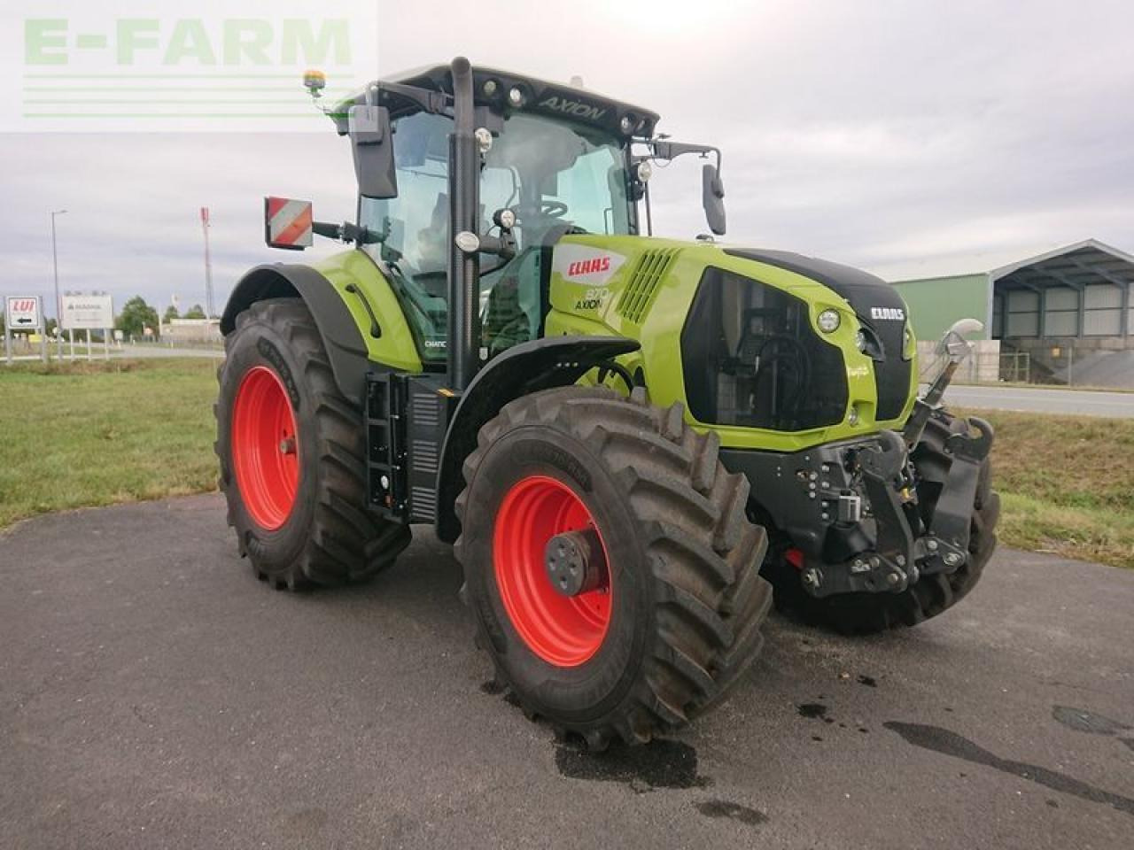 CLAAS axion 870 cmatic cebis CMATIC CEBIS - Traktor: das Bild 2 CLAAS axion 870 cmatic cebis CMATIC CEBIS - Traktor: das Bild 2