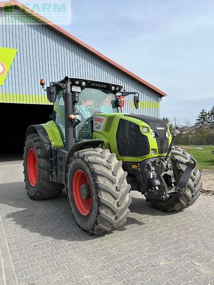 CLAAS axion 870 cmatic t4f CMATIC - Traktor: das Bild 3 CLAAS axion 870 cmatic t4f CMATIC - Traktor: das Bild 3