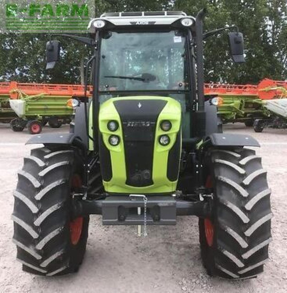 CLAAS axos 240 - Traktor: das Bild 2 CLAAS axos 240 - Traktor: das Bild 2