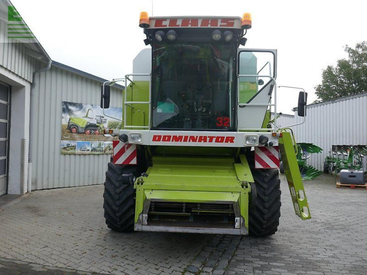 CLAAS dominator 208 mega - sofort verfügbar! - Mähdrescher: das Bild 2 CLAAS dominator 208 mega - sofort verfügbar! - Mähdrescher: das Bild 2
