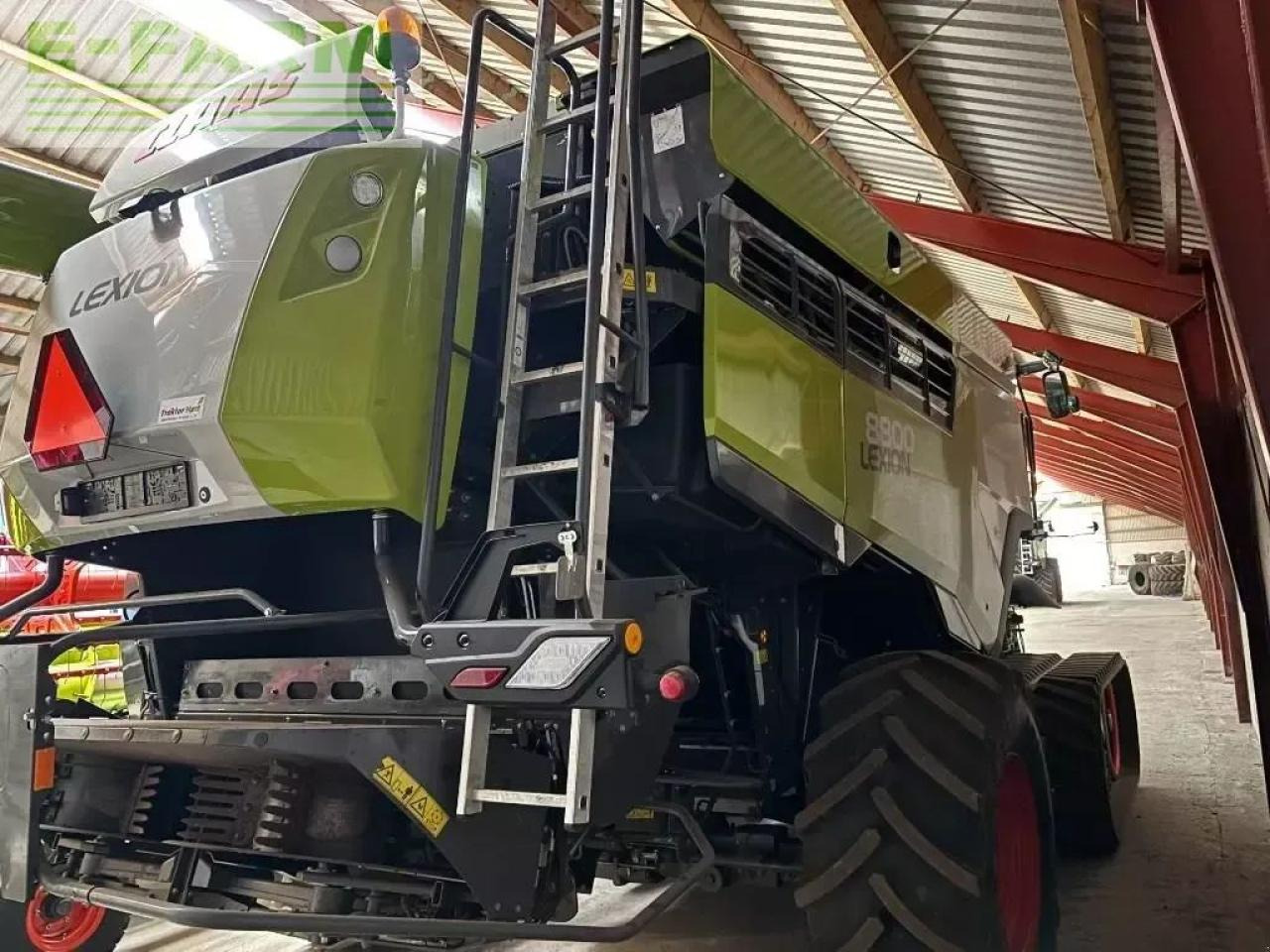 CLAAS lexion 8800 tt 4 wd - Mähdrescher: das Bild 4 CLAAS lexion 8800 tt 4 wd - Mähdrescher: das Bild 4