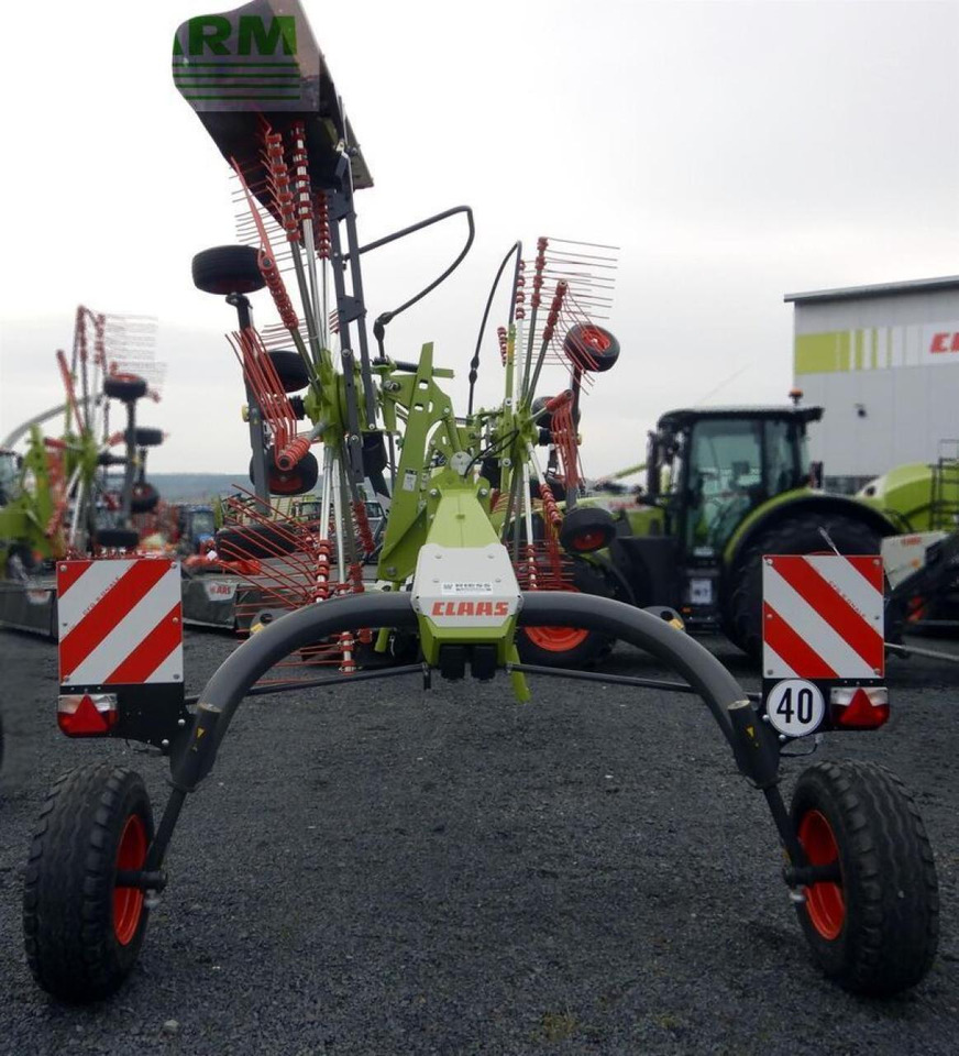CLAAS liner 1600 - Heuwender/ Wenderechen: das Bild 3 CLAAS liner 1600 - Heuwender/ Wenderechen: das Bild 3